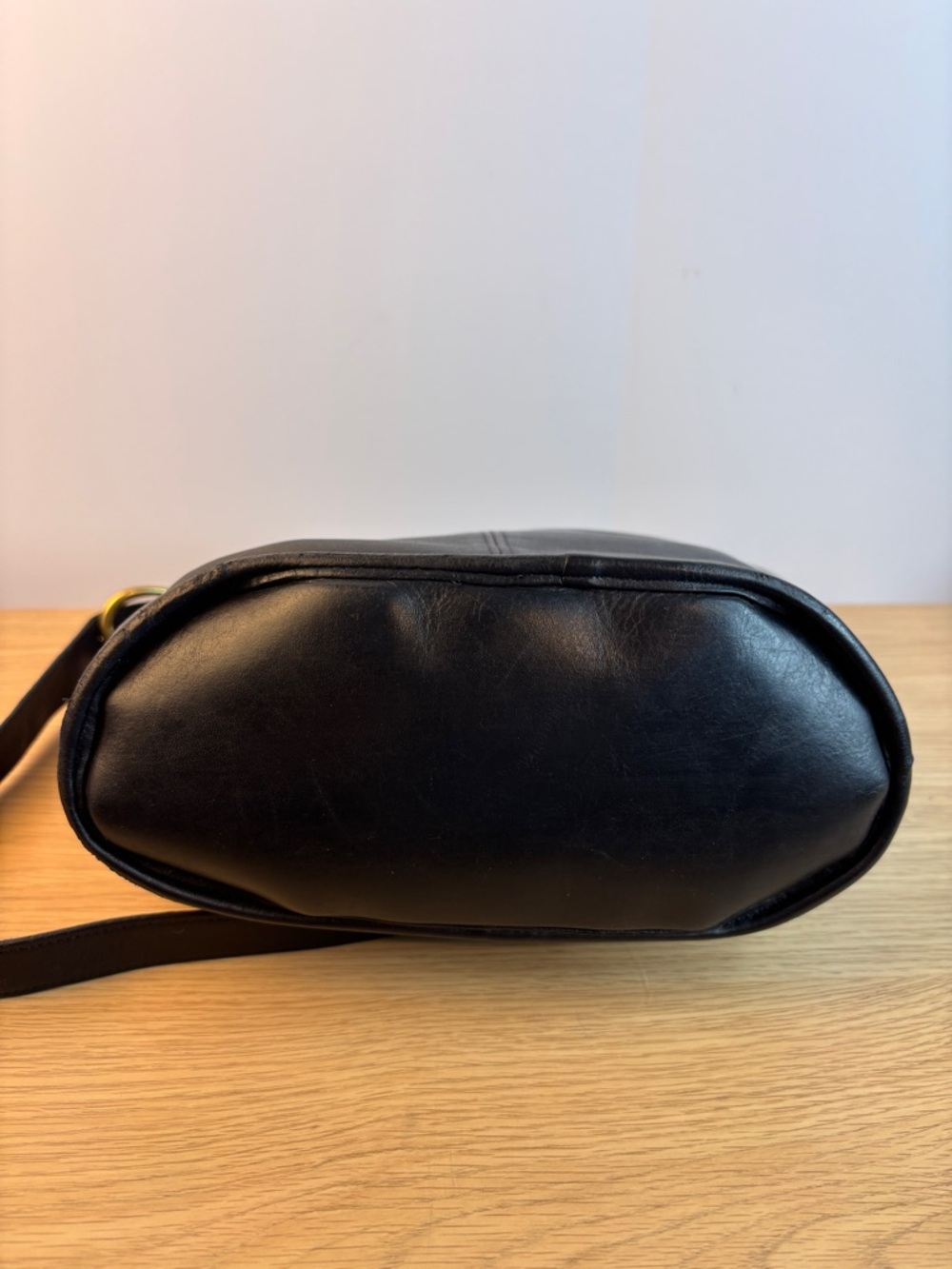 Vintage Coach Bleecker Bucket Bag (Style #4153) in black leather. - Picture 12 of 16
